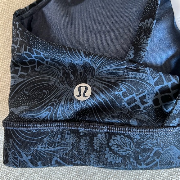 Lululemon Energy Bra Medium Support - Picture 4 of 9
